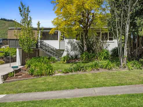 27 Sowman Street, The Brook