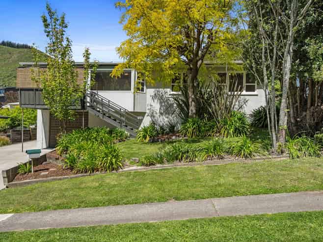 27 Sowman Street, The Brook