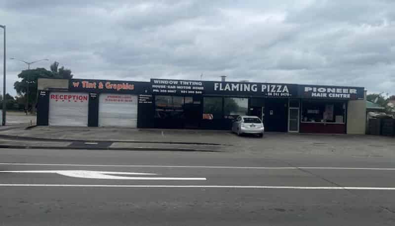 694 Pioneer Highway, Takaro