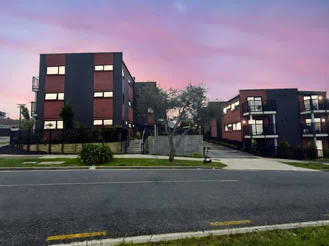 207 (F3-2/2 Castledine Crescent, Glen Innes