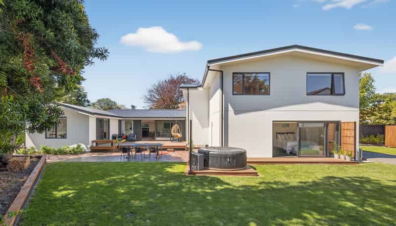 11a Weston Road, Saint Albans