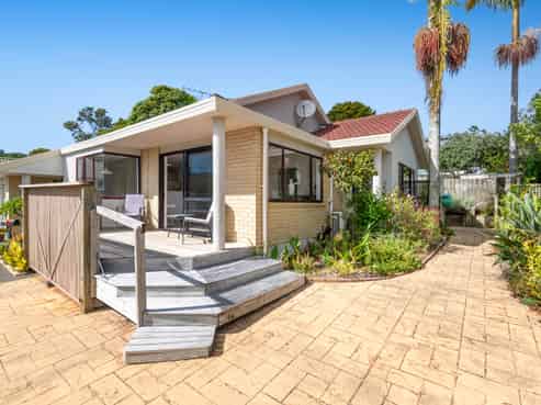 19 Palmgreen Court, Stanmore Bay