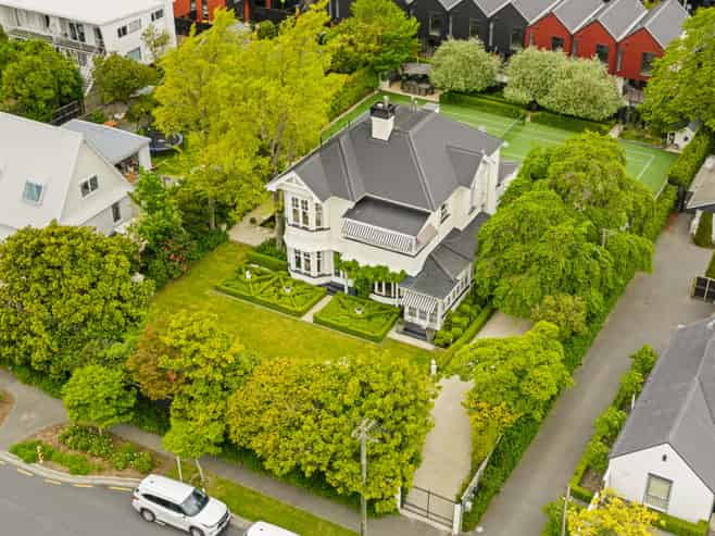 40 Mansfield Avenue, Merivale