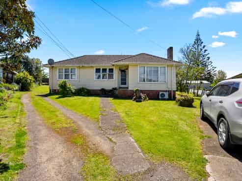 12 Derrett Place, Mangere Bridge