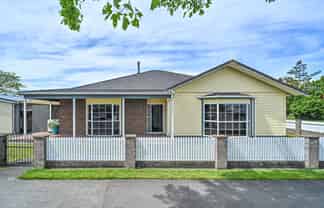 910 Collinge Road, Mayfair