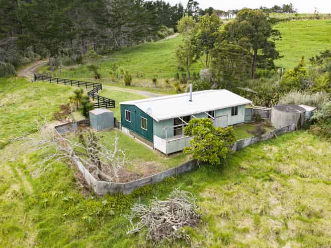 1308 Bickerstaffe Road, Maungaturoto