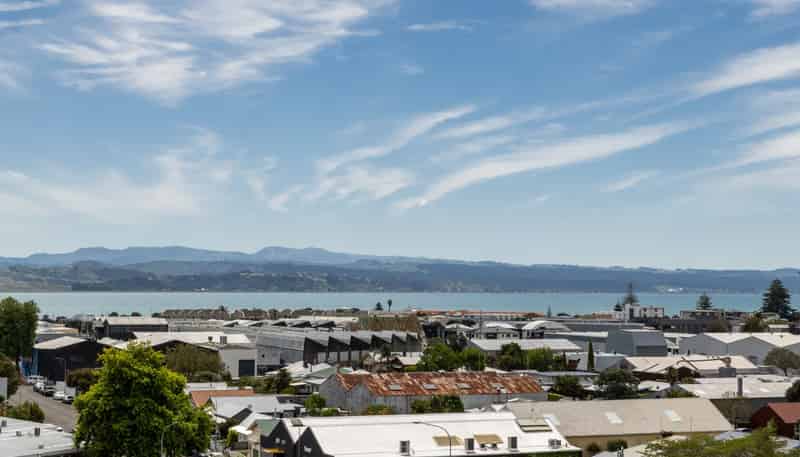 8 Goldsmith Road, Hospital Hill