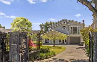 33 Ferryhill Road, Epsom