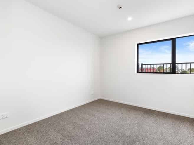 209 (E3-1/2 Castledine Crescent, Glen Innes