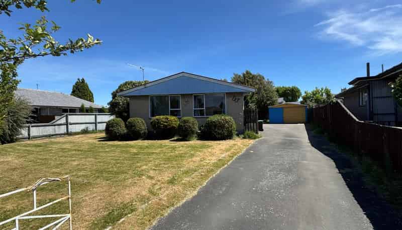 38 Dickson Crescent, Hornby