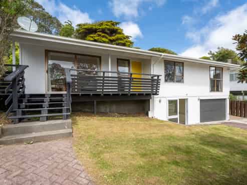 101 Stewart Drive, Johnsonville