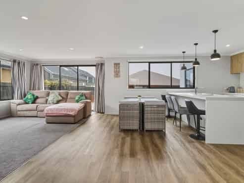 2 Kew Place, CORSTORPHINE