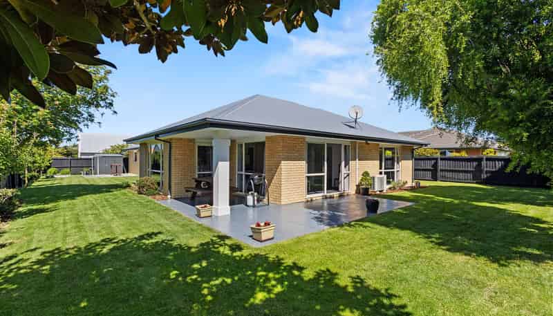 6 Rawei Place, Harewood