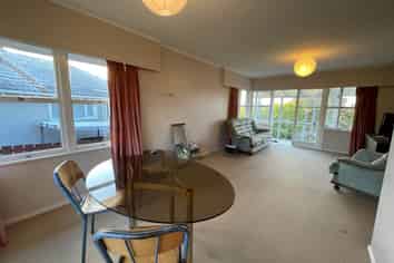 3/128a St Johns Road, Meadowbank