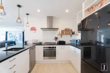 7 Yorkshire Close, Whitby