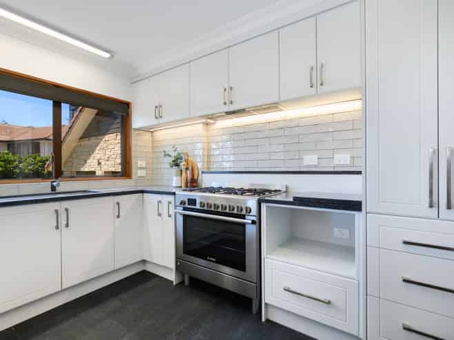 3 Cathray Place, Matua