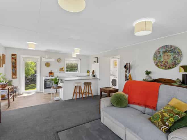 78A Atkinson Avenue, Otaki Beach