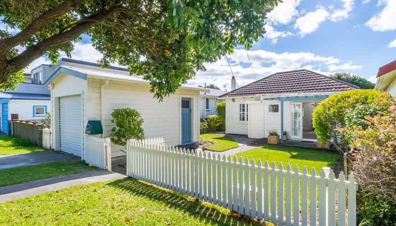 26 Kauri Street, Eastbourne