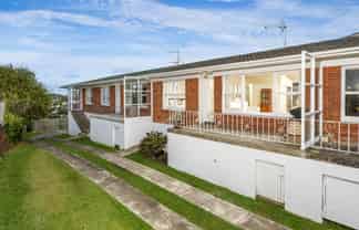 3/174 East Coast Road, Milford