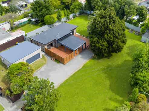 10 Stout Street, Shannon