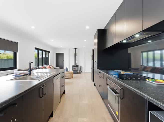 32A Maxwell Avenue, Durie Hill