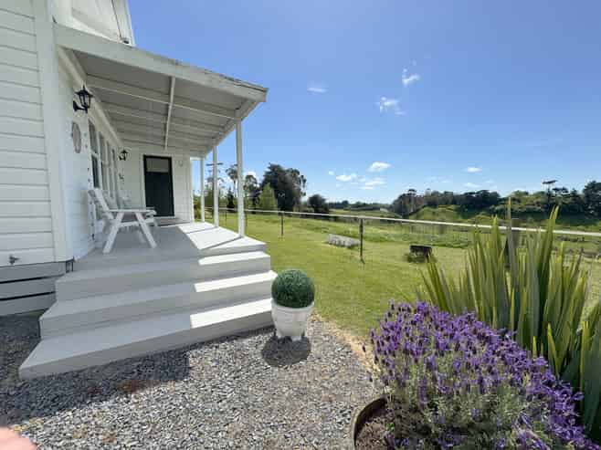 75 Heights Road, Shannon