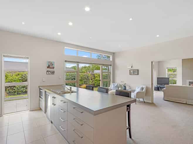 16 Kilbride Gardens, Halswell