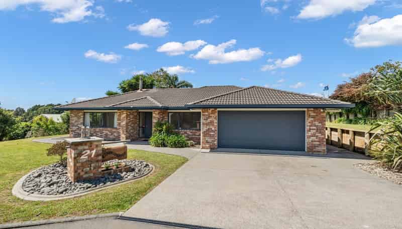 21 Gillingham Road, Kamo