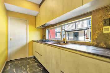 22 Jabal Crescent, Totara Park