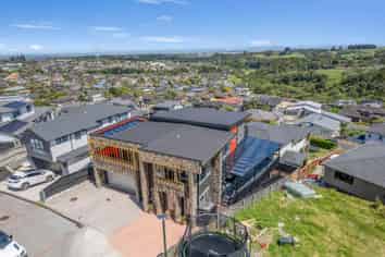 22 Jabal Crescent, Totara Park