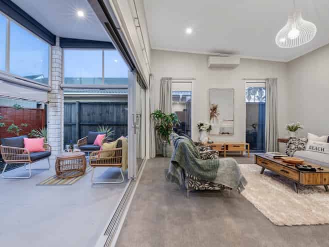 39 Walton Street, Red Beach