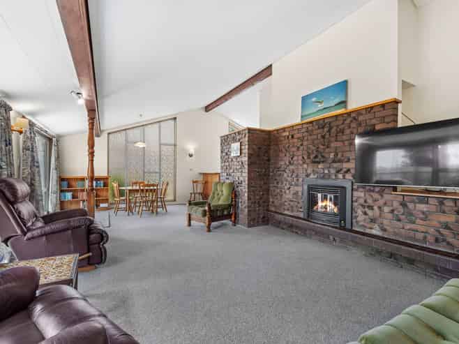 25 Mains Avenue, Kensington