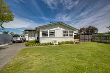 589 Main North Road, Bay View