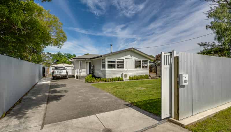 589 Main North Road, Bay View