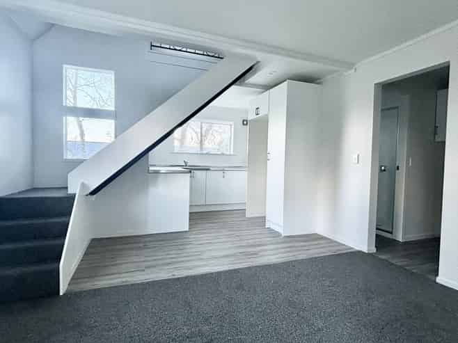 8/24 Parliament Street, Melling