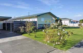 1/3 Merton Crescent, Pirimai