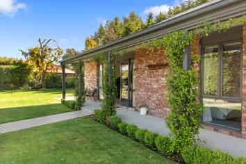 2 Raymond Orr Meadows, Rangiora