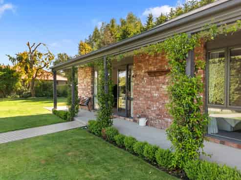 2 Raymond Orr Meadows, Rangiora