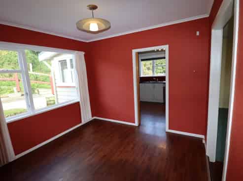 1B Clinton Way, Kingston