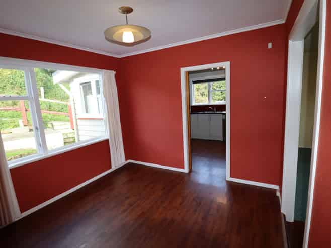 1B Clinton Way, Kingston