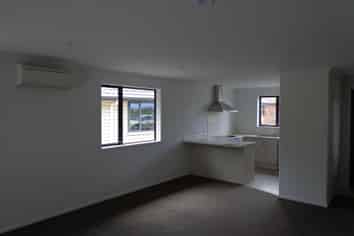 2/206 Te Kowhai Road, Burbush