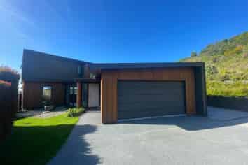 13 Manapouri Lane, Aotea