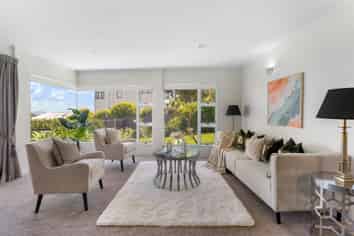 2/18 Takitimu Street, Orakei