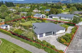 5 Camellia Lane, Carterton