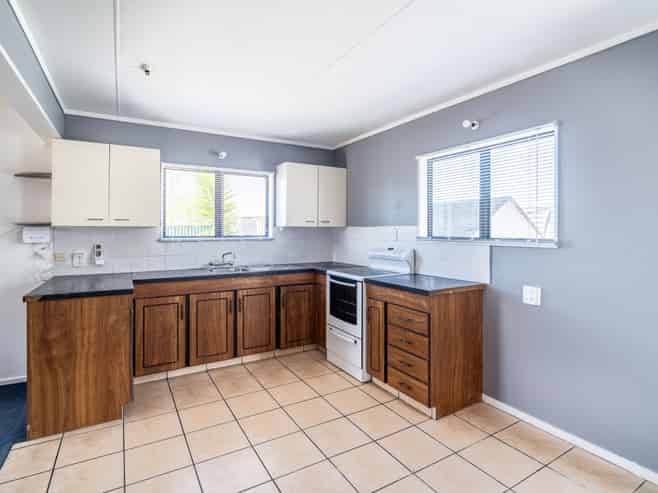 247 Flaxmere Avenue, Flaxmere