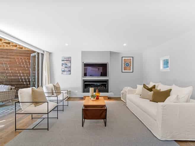 8 Zion Road, Birkenhead