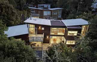 8 Zion Road, Birkenhead