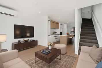 31 Falcon Crescent, Hobsonville