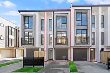 31 Falcon Crescent, Hobsonville