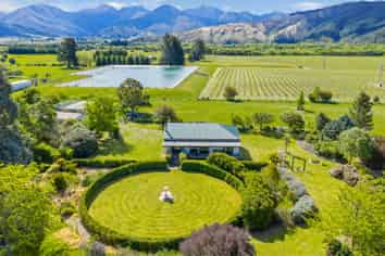 1944 State Highway 63, Wairau Valley